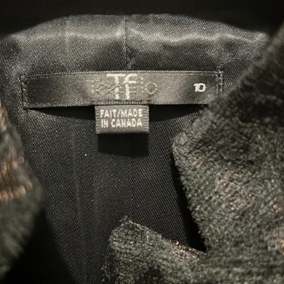 NEW PRICE - Tailored blazer mandarin collar, brocade pattern and copper buttons - Picture 4 of 5